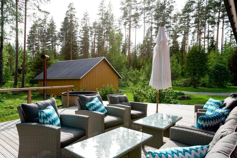 Bjoerkbo, Old Farm With Modern Conveniences Villa Sarkilahti Exterior photo
