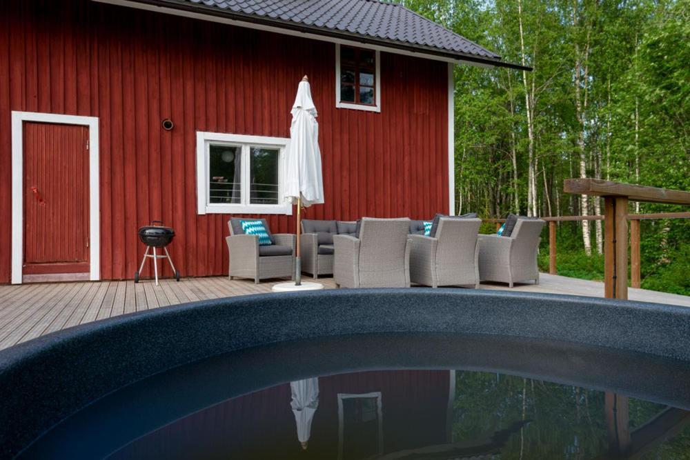 Bjoerkbo, Old Farm With Modern Conveniences Villa Sarkilahti Exterior photo